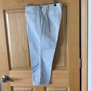 Ann Taylor Loft Cropped Pants, Gray & White, 6P